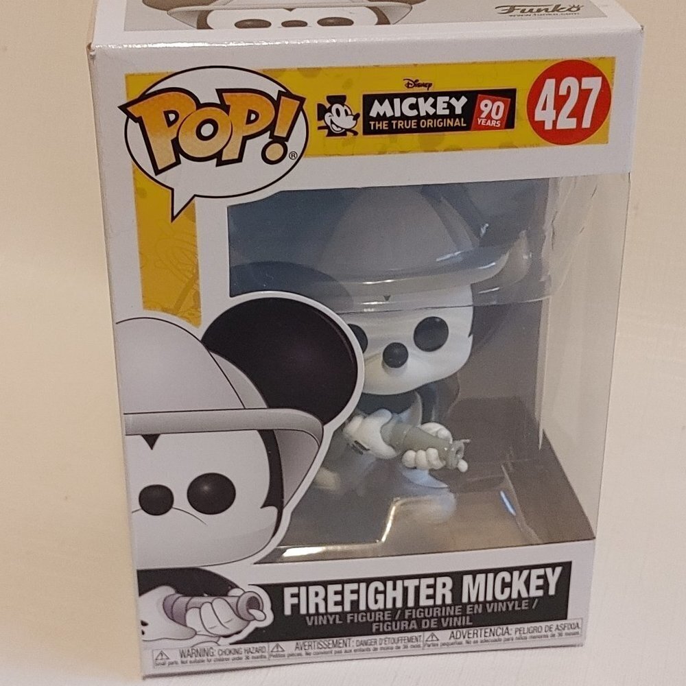 FUNKO POP FIREFIGHTER MICKEY #427 DISNEY MICKEY 90 YEARS VINYL FIGURE